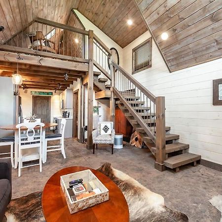 Romantic A-Frame Private Hottub Firepit Neargsmnp Sevierville Exterior foto